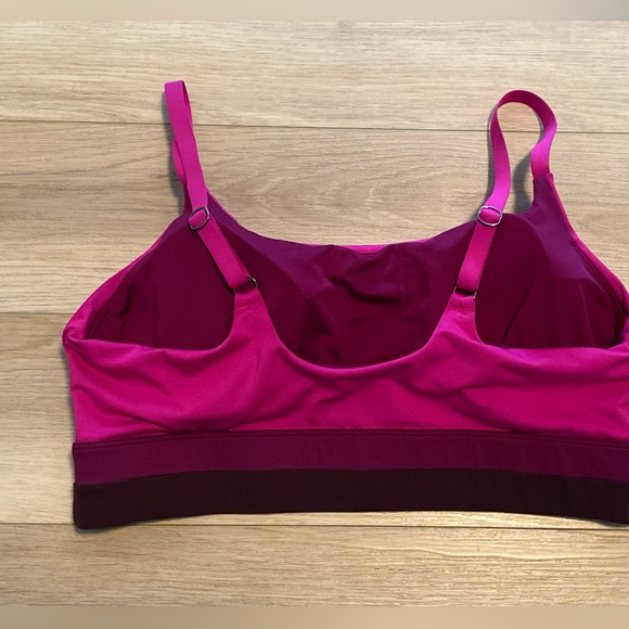 Athleta Coastline Bikini Top Size XL - Picture 3 of 5
